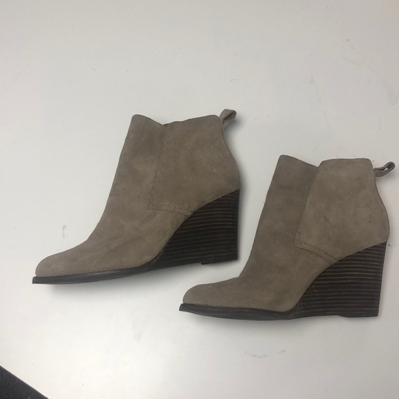 Lucky Brand wedge suede booties - Picture 3 of 8